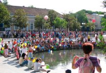 Počinju jubilarne 60. Majske igre u Bečeju Umesto na trgu koji se trenutno rekonstruiše, ceremonija kod sportskog centra